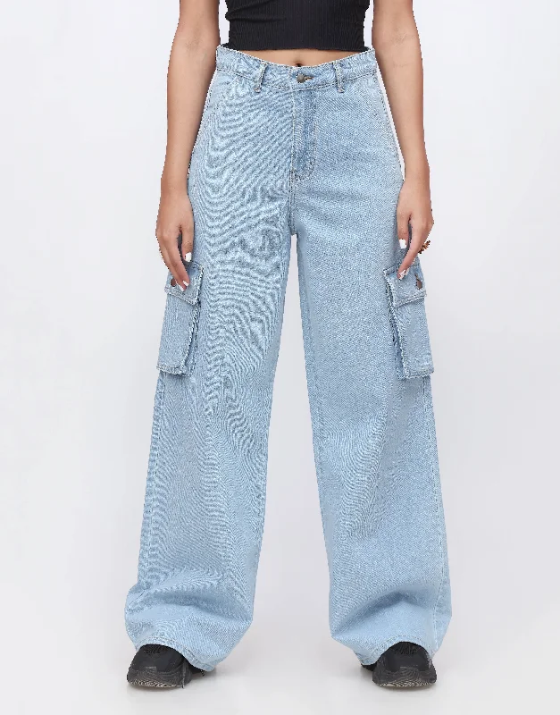 High Rise Wide Leg Cargo Jeans Light Wash