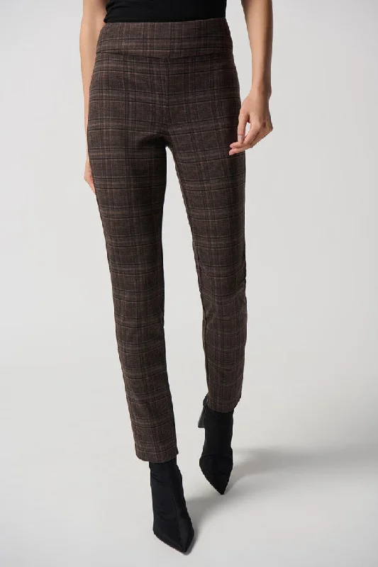 Joseph Ribkoff Heavy Knit Plaid Pull-On Pants