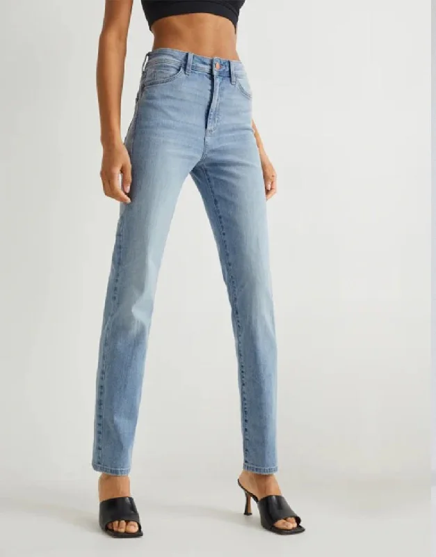 Slim Straight Stretchable Jeans Sky Wash